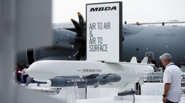 Det er britiske Storm Shadow missiler, som ifølge russisk guvernør, har ødelagt broen. I maj sagde Storbritannien, at man ville give Ukraine Storm Shadow-missiler. Foto: Benoit Tessier/Reuters/Ritzau Scanpix