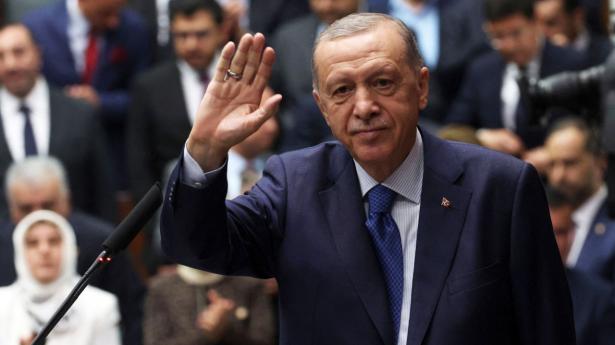 Præsident Recep Tayyip Erdogan accepterer en total vending i Tyrkiets pengepolitik og en stor renteforhøjelse. Foto: Adem Altan/AFP/Ritzau Scanpix