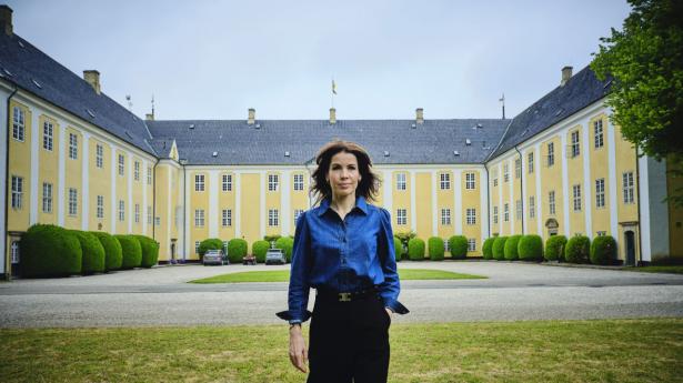 Helle Reedtz-Thott er baronesse og desuden formand for Landbrug & Fødevarers division for større landbrug. Foto: Magnus Møller