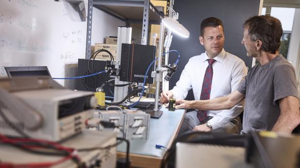 Karl Kaas, direktør og stifter af Space Inventor i Aalborg, har sikret sin virksomhed en førende position som producent af små satellitter. Nu skal der en ny fabrik til. Arkivfoto: Claus Bjørn Larsen/Ritzau Scanpix