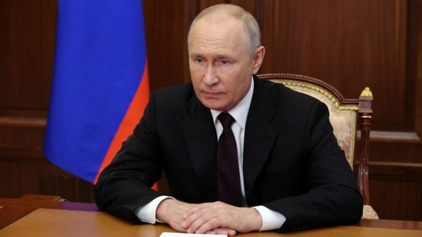 Vladimir Putin har beordret regeringen og centralbanken i Rusland til at få styr på udstrømningen af kapital fra Rusland. Arkivfoto: Sputnik/Reuters/Ritzau Scanpix