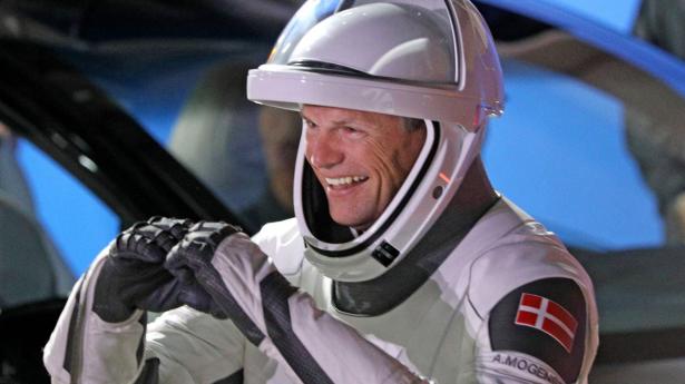 “Der er planer om at sende en europæisk astronaut til Månen, og det ville være meget spændende, hvis det var en dansk astronaut,” udtaler uddannelses- og forskningsminister Christina Egelund (M).