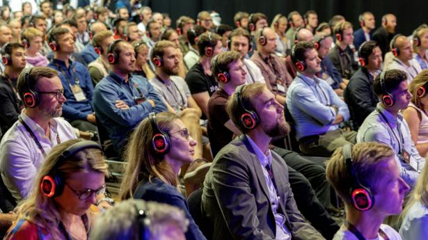 Flere end 6000 mennesker deltager hvert år i Tech BBQ, hvor Danmarks Eksport- og Investeringsfond også er repræsenteret med flere af sine porteføljevirksomheder. Arkivfoto: Simon Fals