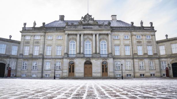 Amalienborg blev kongelig residens, efter at Christiansborg Slot brændte natten mellem i februar 1794. Foto: Thomas Traasdahl/Ritzau Scanpix