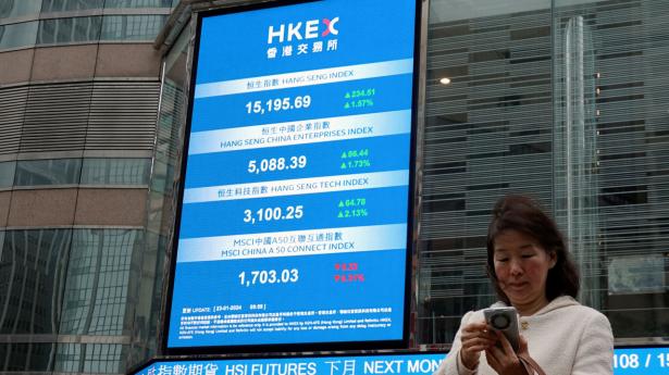Aktierne i Hong Kong har kurs mod nye stigninger. Arkivfoto: Joyce Zhou/Reuters/Ritzau Scanpix