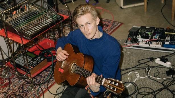 Ifølge Asger Nordtorp Pedersen blev Guldimunds månedlige antal lyttere på Spotify tidoblet i 2023. I dag ligger det på ca. 275.000.