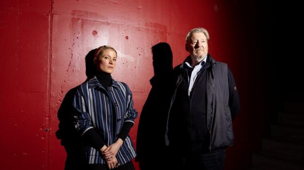 Waage Sandø og Marie Sandø Jondal (far og datter) spiller med i “Nye Tider”, der har premiere på Folketeatret 12. april. Foto: Rosaline Ben-Baruch Lange
