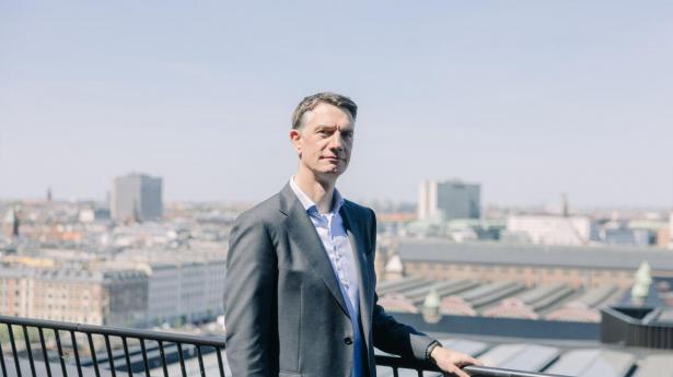 Christian Bornfeld har været privatkundedirektør i Danske Bank siden 2022. Han startede sin karriere i IBM og lægger stadig stor vægt på det digitale. Foto: Rebecca Helene Hoffmann