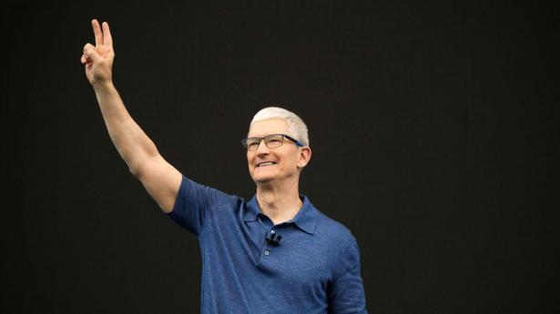 Apples adm. direktør, Tim Cook, præsenterer virksomhedens nye AI-initiativer i Californien mandag. Foto: Nic Coury/AFP/Ritzau Scanpix
