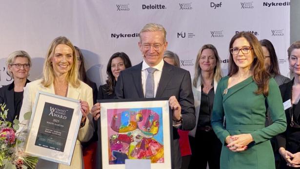 Malou Aamund (t.v.) er den niende modtager af Women’s Board Award. Foto: Women’s Board Awards