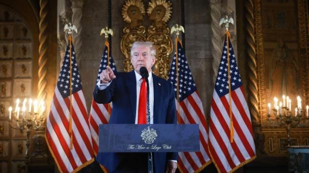 Det er første gang, at Donald Trump fremtræder i offentligheden, siden Kamala Harris offentliggjorde sit bud på sin vicepræsidentkandidat. Foto: Joe Raedle/AFP/Ritzau Scanpix
