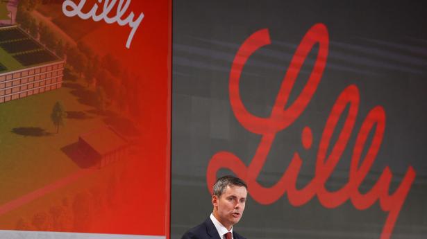 Adm. direktør i Novo-rivalen Eli Lilly, David Ricks, kan glæde sig over et andet kvartalsregnskab, der viste stærke takter for de vigtigste kort inden for fedme- og diabetesbehandling. Arkivfoto: Kai Pfaffenbach/Reuters/Ritzau Scanpix