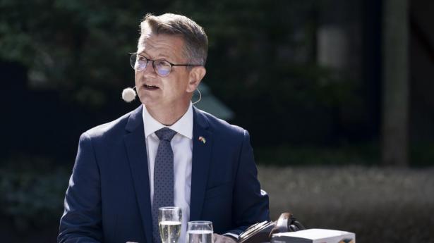 “Den nye minister for samfundssikkerhed og beredskab skal løfte en opgave, som alle og ingen tidligere har haft ansvaret for,” skriver Rasmus Grand Berthelsen. Foto: Thomas Traasdahl/Scanpix 2024