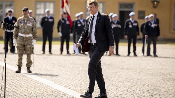 Forsvarsminister Troels Lund Poulsen (V) holdt torsdag en tale i anledningen af flagdag for Danmarks udsendte. Fredag var han på Ramstein-basen i Tyskland, hvor der var et internationalt møde om den militære støtte til Ukraine. (Arkivfoto).