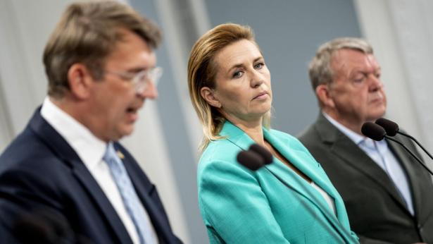 Forsvarsminister Troels Lund Poulsen (V) og regeringstoppen på pressemødet om sundhedsvæsenet. Arkivfoto: Ida Marie Odgaard/Ritzau Scanpix