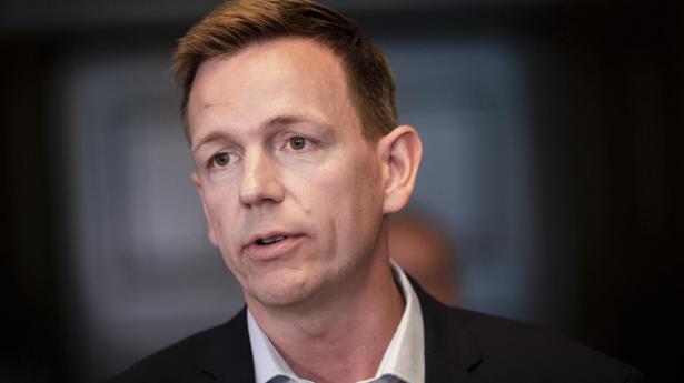 Skatteminister Rasmus Stoklund (S) forsvarer særskatten på den finansielle sektor med henvisning til finanskrisens redningspakker. Arkivfoto: Liselotte Sabroe/Ritzau Scanpix