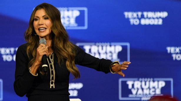 Kristi Noem skal som minister for indenlandsk sikkerhed i Trumps holdopstilling vogte USA’s grænser.