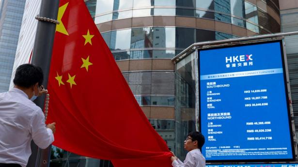 Store kinesiske selskaber på børsen i Hongkong dykker efter ny opdateret liste fra det amerikanske forsvarsministerium.