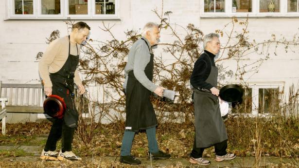 Claus Meyer, Erwin Lauterbach og Francis Cardenau under planlægningen af deres gastronomiske gæstespil på Hotel Saxkjøbing.
