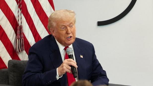 “Hvem tror dog på, at Donald Trump vil lade sit syn på USA’s territoriale, sikkerheds- og økonomiske interesser afhænge af den specifikke fordeling af de godt 28.000 stemmer ved det grønlandske valg?” spørger Helle Ib.