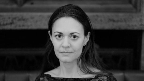 Vindmølleproducenten Vestas har forbedret sin indtjeningsevne markant og kan gemme på en købsmulighed, mener Michelle Nørgaard, aktiestrateg fra Jyske Bank.