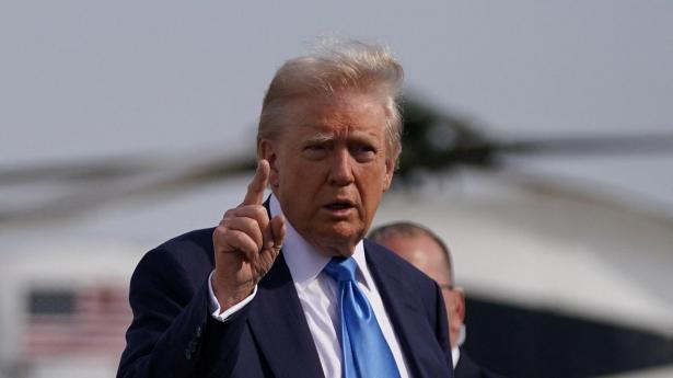 Et læk af to forskellige udkast til fredsplaner mellem Rusland og Ukraine udstiller USA's præsident, Donald Trumps, tromlen hen over europæiske allierede.