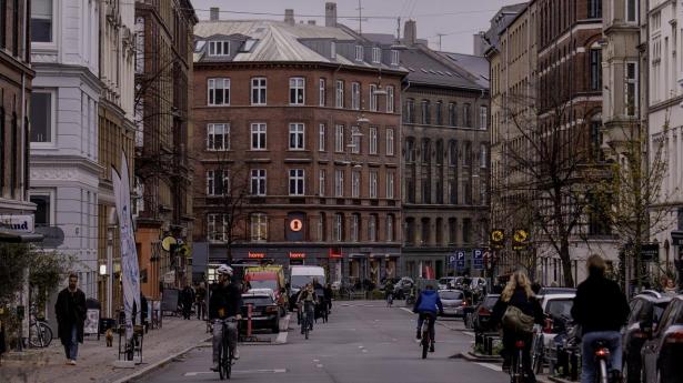 “Huslejeregulering er skadelig, og hvis man ønsker at omfordele, er boligstøtte et langt mere effektivt redskab end huslejeregulering,” skriver Line Andersen.