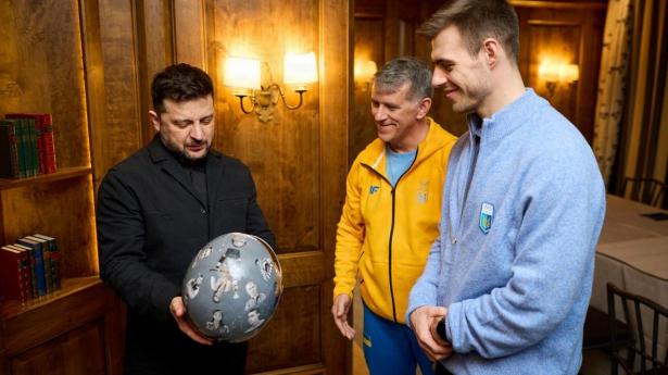 Ukrainian President Zelenskiy meets with a Ukrainian skeleton racer Heraskevych in Munich