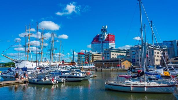 Gteborg,,Sweden,,July,10,,2022:,Lilla,Bommen,Building,And,Barken