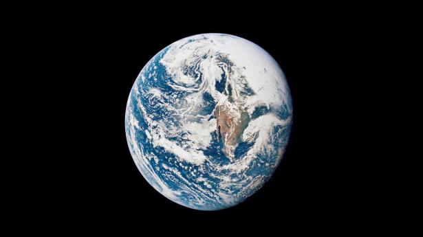 Derfor vil Elon Musk bygge datacentre i rummet