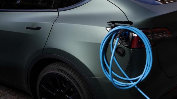 “Robuste danske husholdninger kan ride energistormen af”