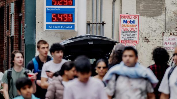 Dyr benzin booster detailsalget i USA