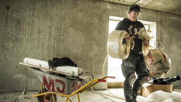 Erhvervslivet ryster oliechok af sig