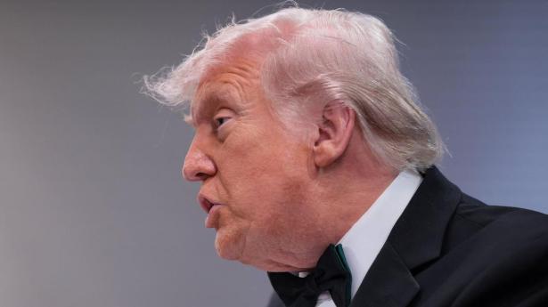 Minister: Formodet gerningsmand gik sandsynligvis efter Trump – følg med her