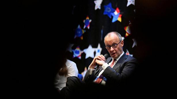 Merz: Trump bliver “ydmyget”