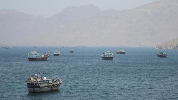 USA's militær angriber to iranske tankskibe i Omanbugten