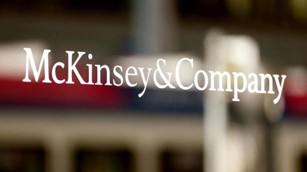 McKinsey i historisk opgør med partnerløn: AI og nye kundekrav ændrer forretningsmodellen