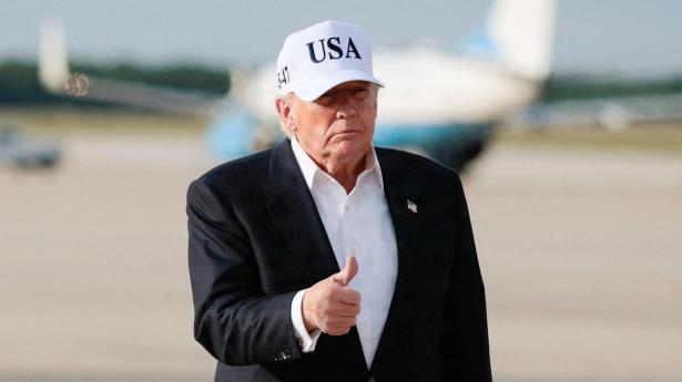 Trump tager stor sejr: Ærkefjende taber betændt opgør