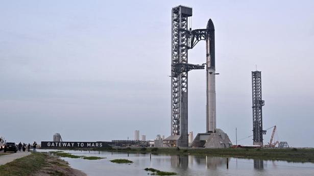 Elon Musks SpaceX søger officielt børsnotering på Nasdaq