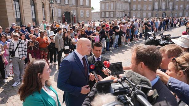 Moderaterne peger på Mette F. som kongelig undersøger