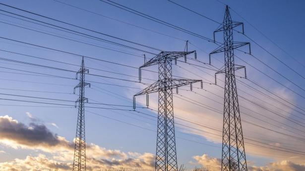 Energinet forlænger pause for tilslutning af elnettet: "Store projekter" kan komme til at vente 5-10 år