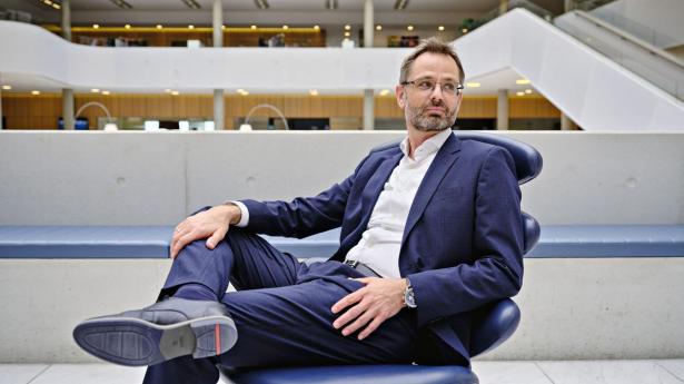 DSV-chef sov én nat på stor beslutning: Siger aldrig nej til en udfordring