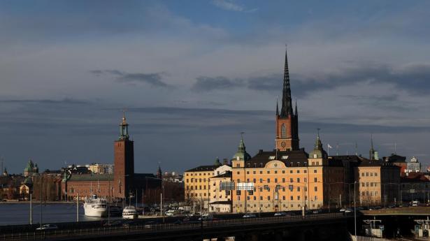 Svensk skatterådgiver skifter ejer i milliardhandel