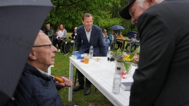 Hummelgaard vil hæve kørselsfradraget som det første