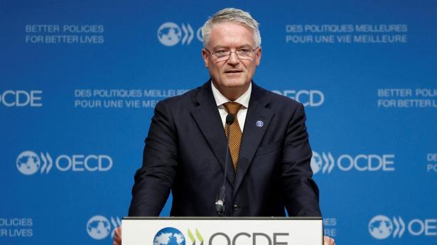 Regeringen vil indføre tech-skat. Nu sender OECD kraftig advarsel