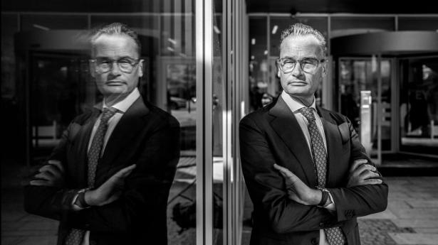 EY-topchef efterlyser kursændring: “Der skal simpelthen ske noget nyt”