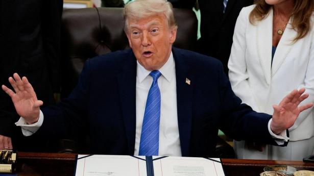 Trump truede igen Irans vigtige olieø. Men risikoen er enorm