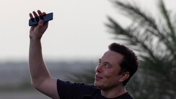 SpaceX prissætter aktie til største børsnotering nogensinde