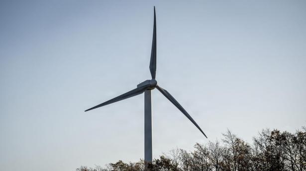 Vindmølleinstallatør køber op i USA