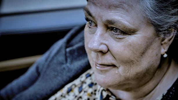 Lone blev fyret efter 37 år i Danske Bank-selskab: “En kæmpe sorg”